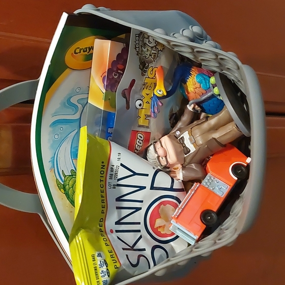 NEW GRAY BUBBLE-POP BAG - Picture 7 of 12